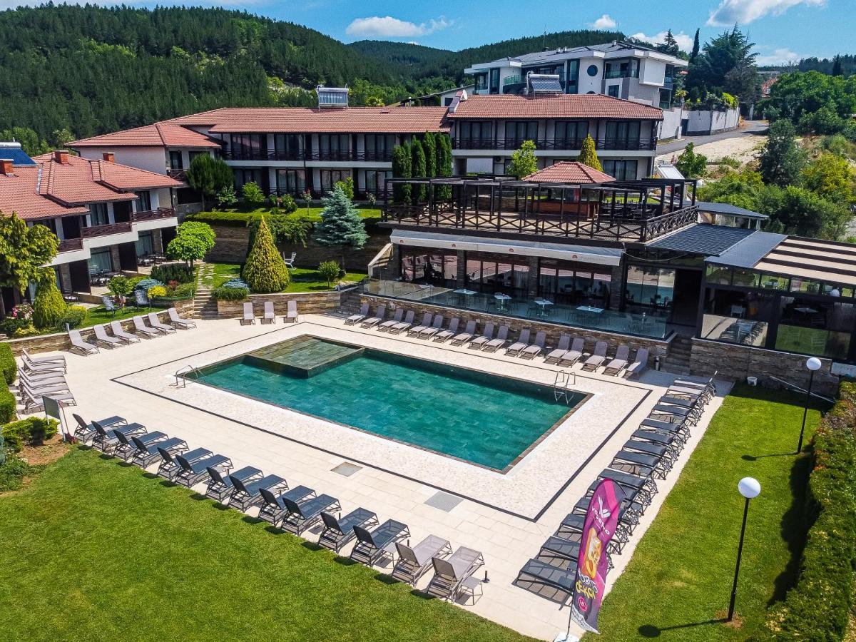 Rocca Resort Главатарци Экстерьер фото