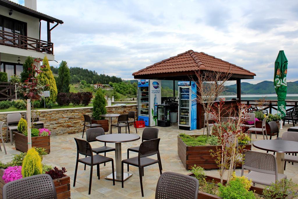 Rocca Resort Главатарци Экстерьер фото