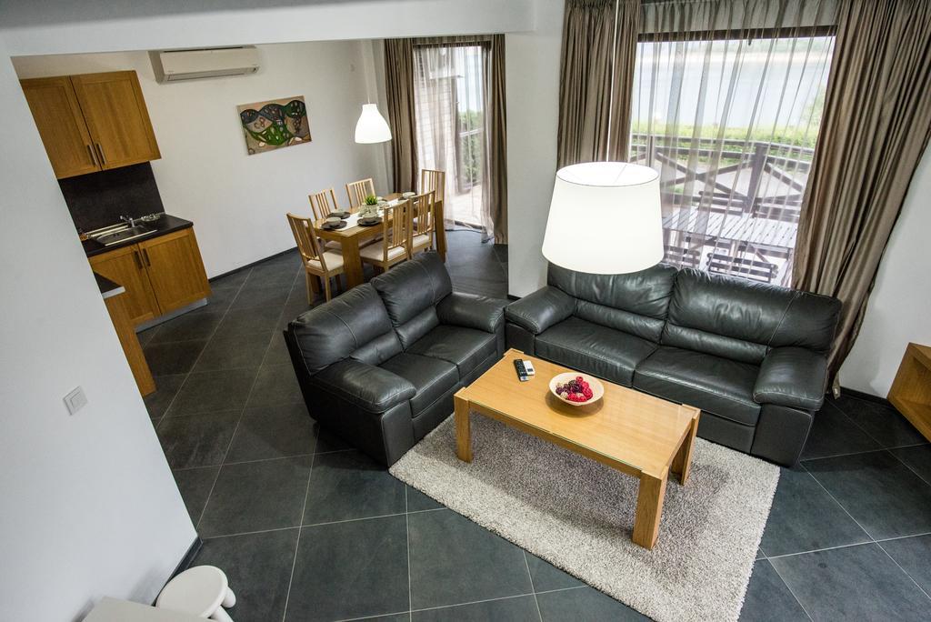 Rocca Resort Главатарци Экстерьер фото