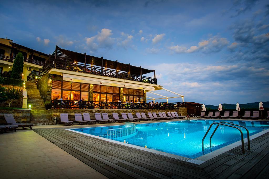 Rocca Resort Главатарци Экстерьер фото