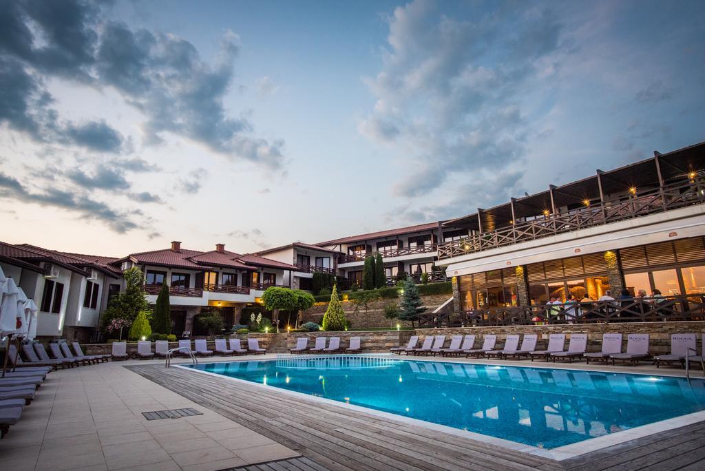 Rocca Resort Главатарци Экстерьер фото